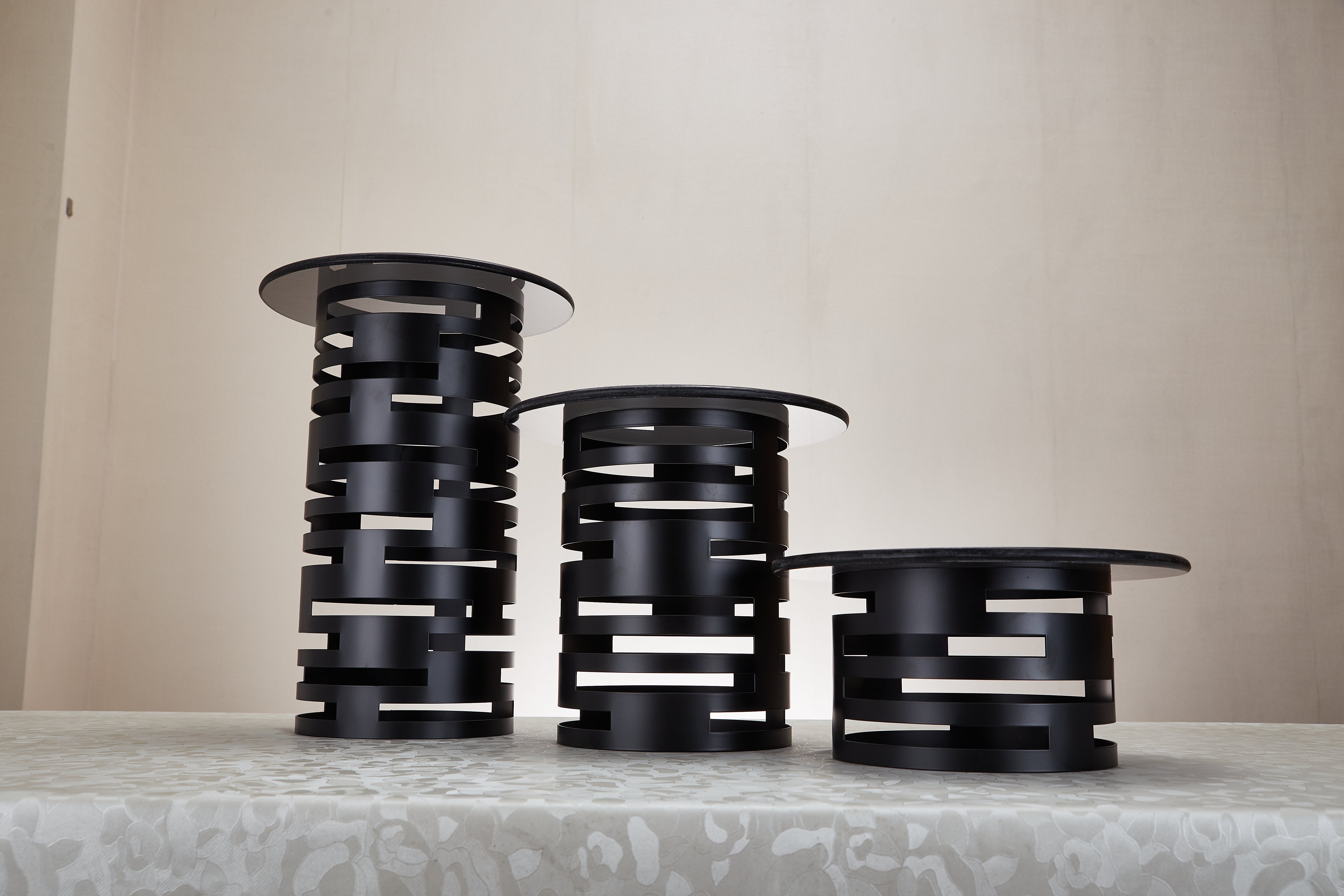 Buffet Raiser Material S/S colour : black