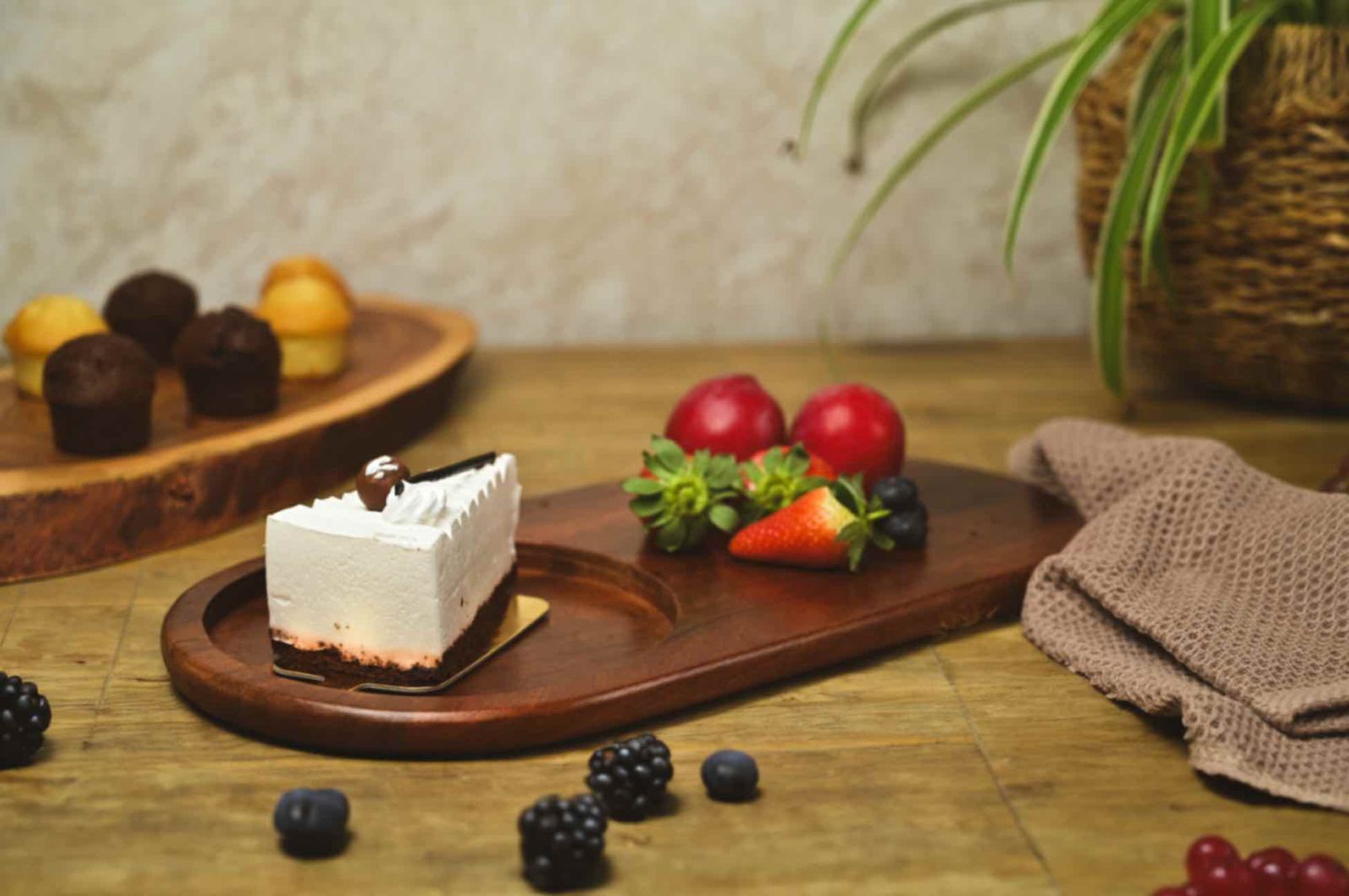 Earthy Cake Stands Long Oval Tray - 16 inches (Without Dome), Acacia Wood Premium Hospitality Server, 40x20cm