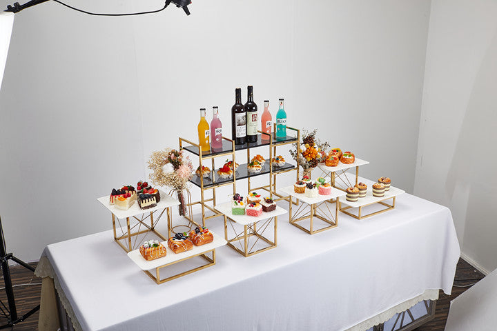 Buffet Display set Colour : gold